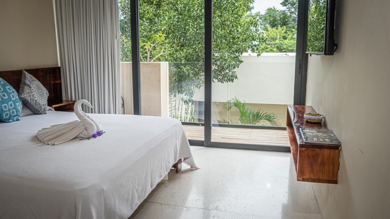 Moonshine Tulum Hotel & Hostel Extérieur photo